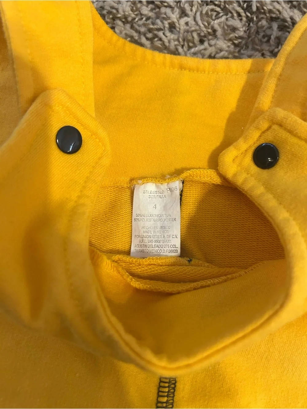 Winnie The Pooh Jumper Yellow Blue Pockets Size 4 Time For New Friends Vintage